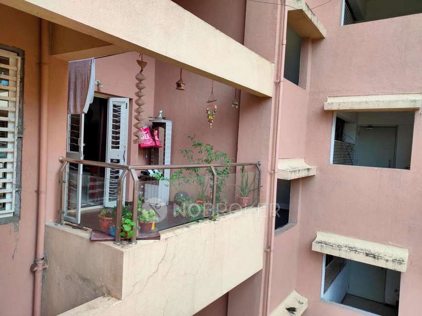 Single Room for Male In 2 BHK  In Vedanta Co-operative Housing Society, In Wakad