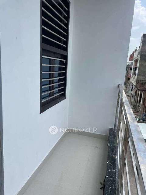 1 BHK House for Rent  In Sector 88