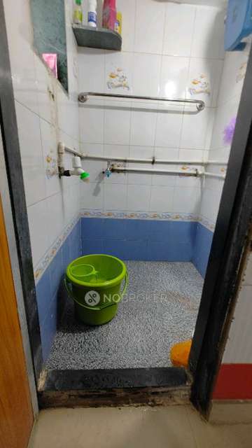 1 RK Flat In Madhuka Smruti Dombiwali West For Sale  In Dombivli West