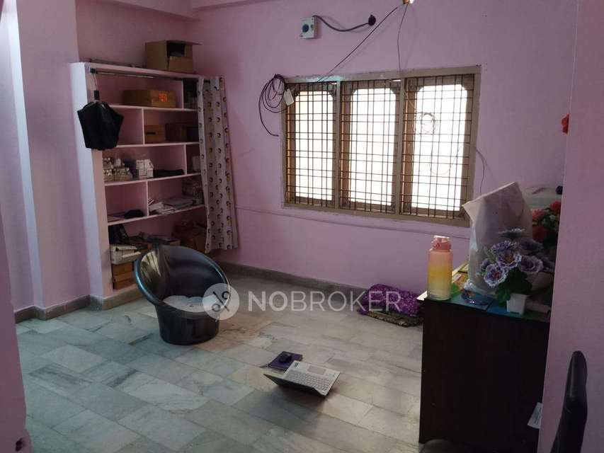 2 BHK Flat In Greens Apartments For Sale  In Dilsukhnagar