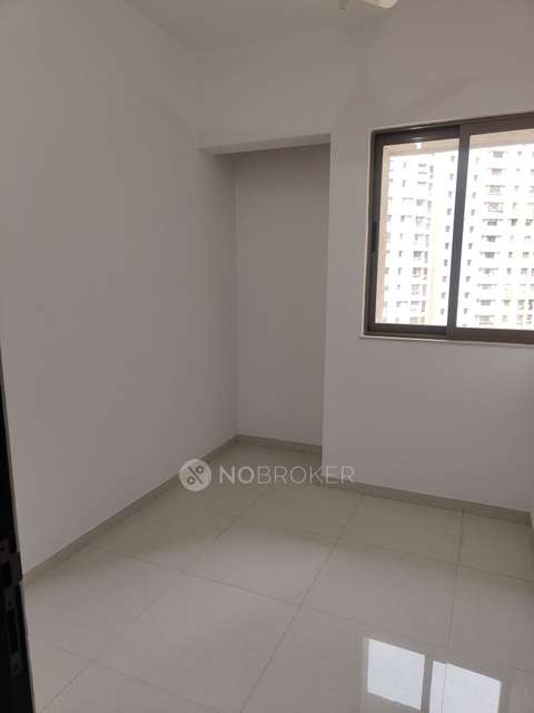 3 BHK Flat In Lodha Splendora Platino -f For Sale  In Thane West