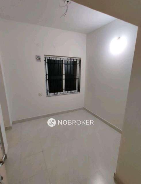 2 BHK Flat In 2394 Tnhb  For Sale  In Athipet Junction