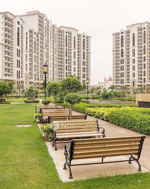 4 BHK Flat In Dlf New Town Heights -ii For Sale  In Sector 91