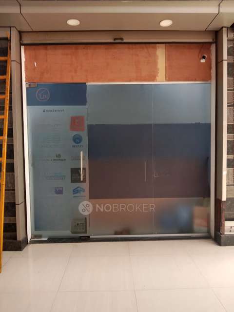 Shop in Vision One Mall, Pune for sale 
