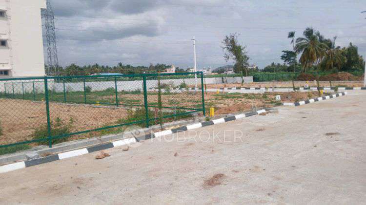 Plot For Sale  In Kns Mahadeshwara Town In Kanakapura Road