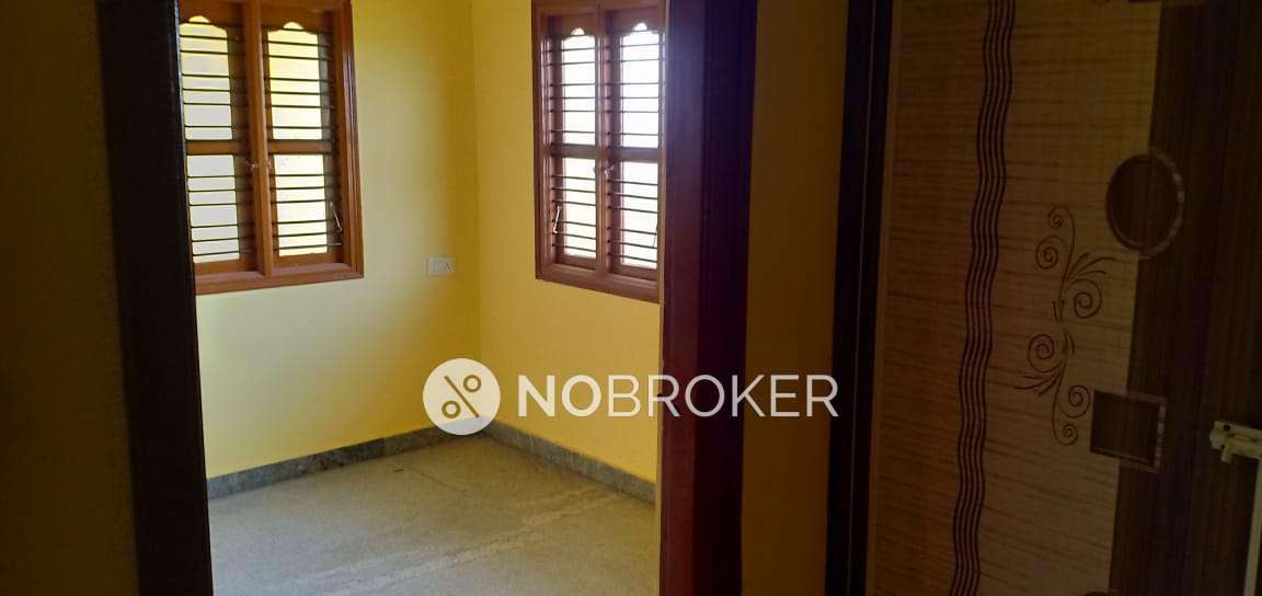 4+ BHK Flat For Sale  In Kadabagere 