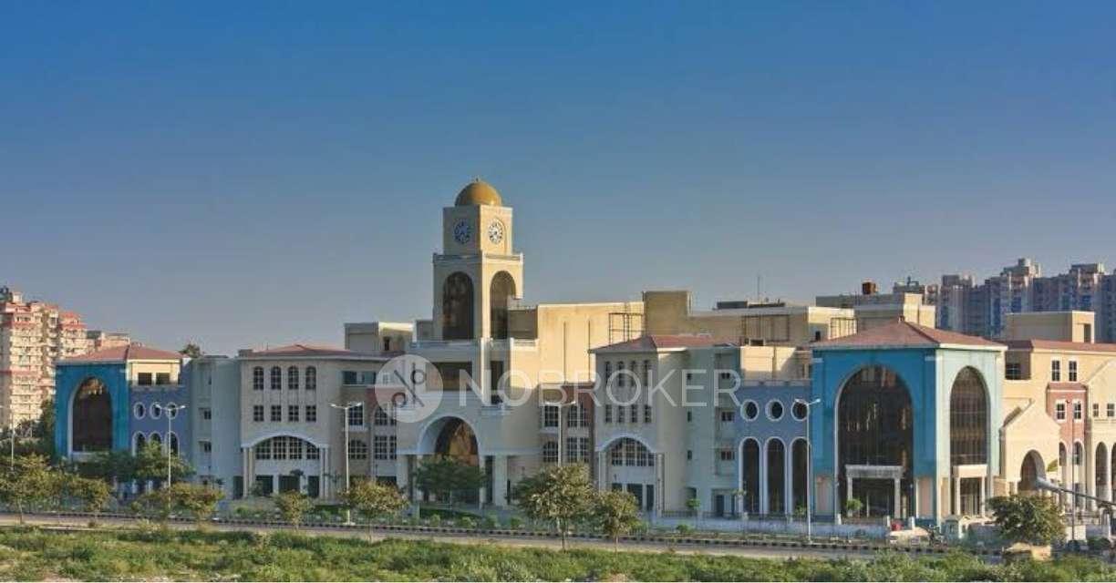 Shop in Eros Market Place, Ghaziabad for sale 