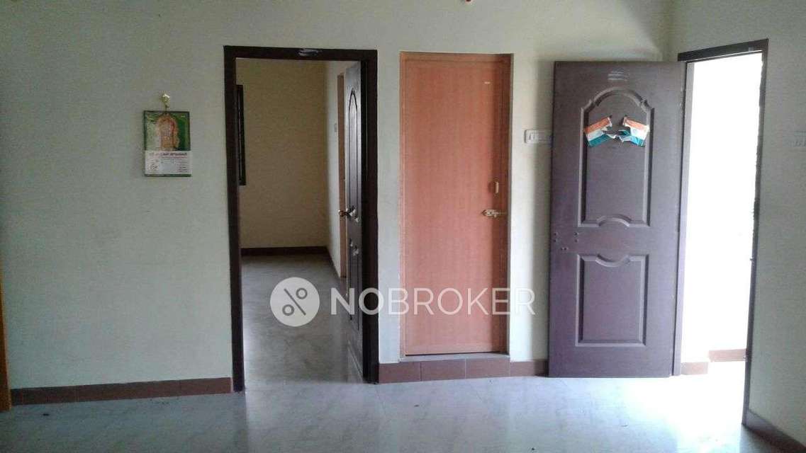 2 BHK Flat In Raj Brindhavan For Sale  In New Perungulathur 