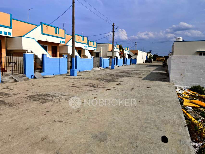 Plot For Sale  In Potheri To Guduvancheri Road In Keelakalani