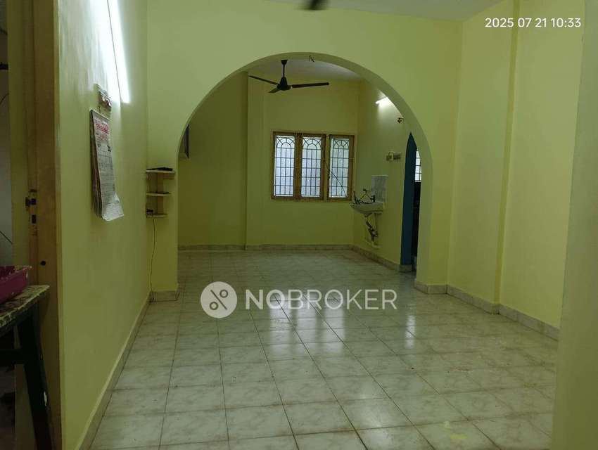 2 BHK Flat In Karthikeya Apartments for Lease  In Velachery