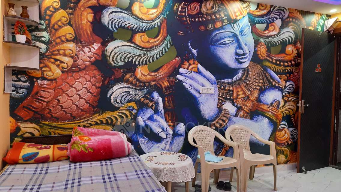 4 BHK Flat In Kanha Apartment,shri Radhe Radhe Resident Wellfare Association For Sale  In Hastsal