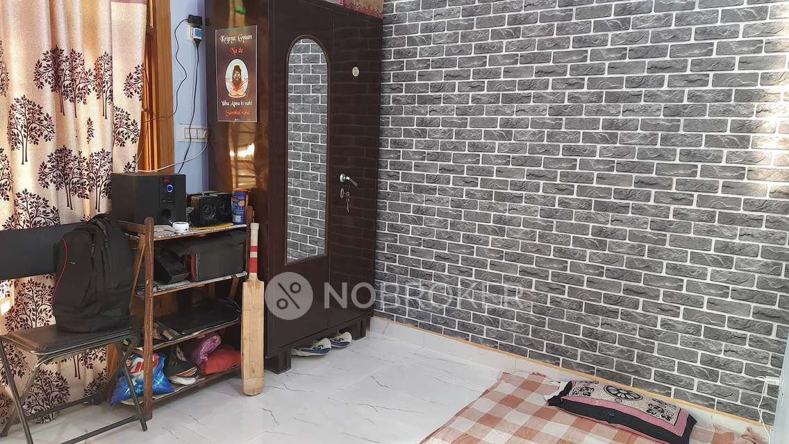 4 BHK Flat In Kanha Apartment,shri Radhe Radhe Resident Wellfare Association For Sale  In Hastsal