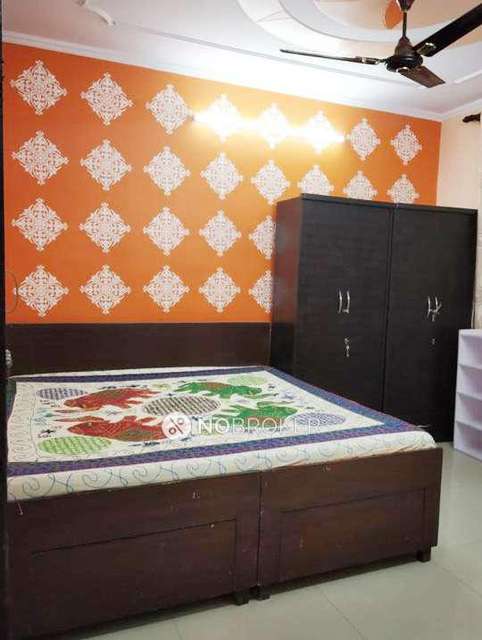 3 BHK Flat In Standaalone Building For Sale  In Kamla Nagar