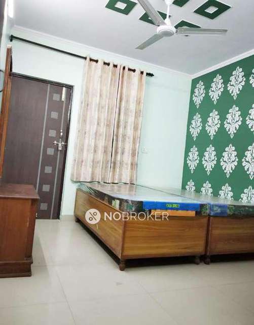 3 BHK Flat In Standaalone Building For Sale  In Kamla Nagar