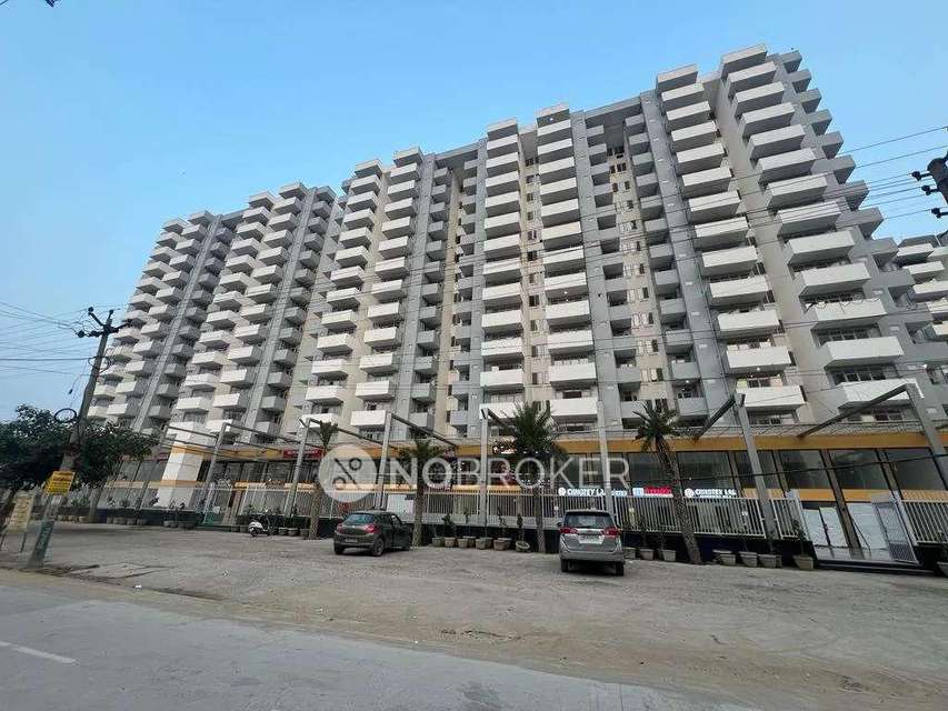 3 BHK Flat In Shree Homes By Sarvome For Sale  In Sector 45