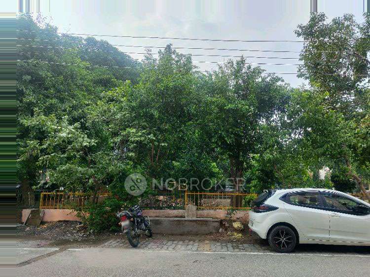 Plot For Sale  In Mohan Meakin Society In Sector 5, Vasundhara