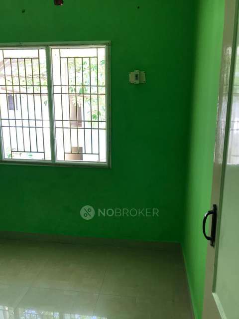 2 BHK Flat In Metro Star City For Sale  In Anakaputhur, Chennai