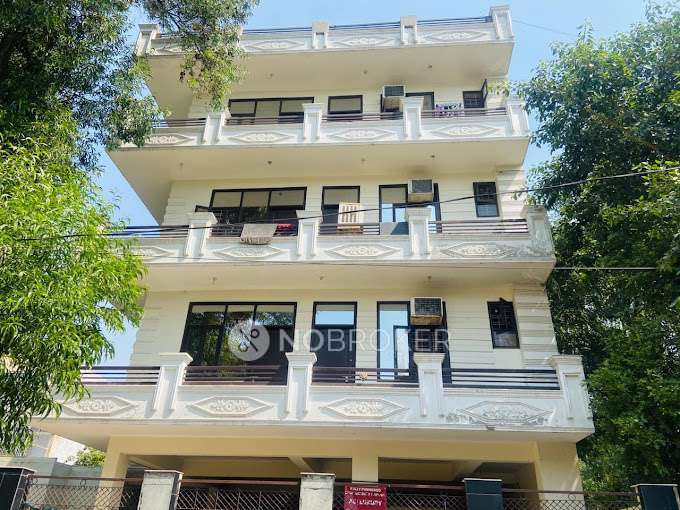 PG for Girls in Kasna