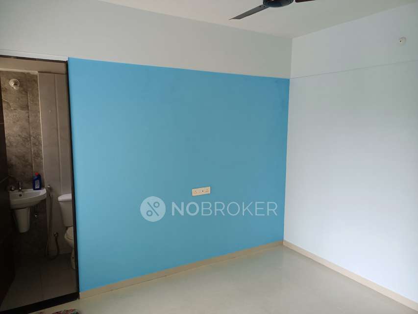 2 BHK Flat In Destination Memoir For Sale  In Pimpri-chinchwad