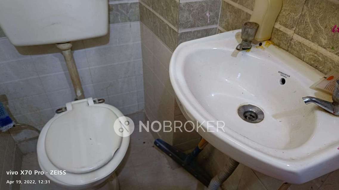 3 BHK Flat For Sale  In Uttam Nagar