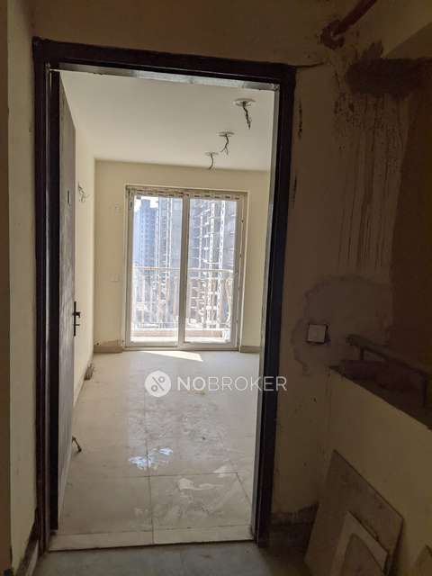 2 BHK Flat In Sikka Kaamna Greens For Sale  In Sector-143 B