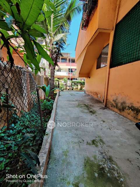 4+ BHK House For Sale  In Rameshwadi