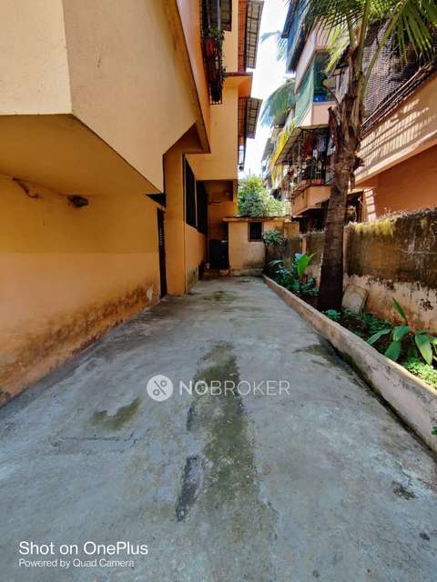 4+ BHK House For Sale  In Rameshwadi