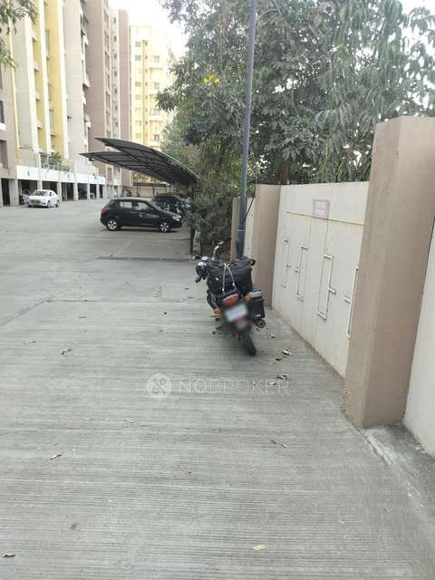 1 BHK Flat In Hill View For Sale  In Pisoli