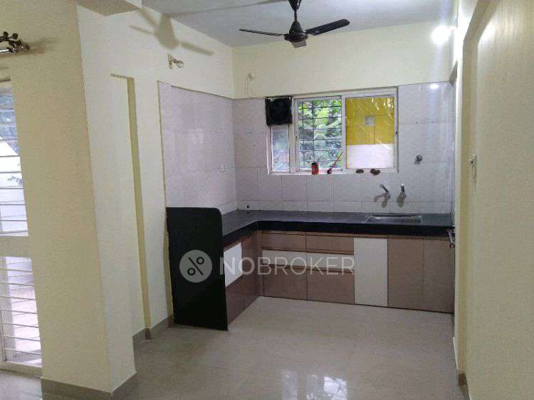2 BHK Flat In Nisarg Hardik Phase 1, Baliraj Colony-2 for Rent  In ****** ****** Ph *