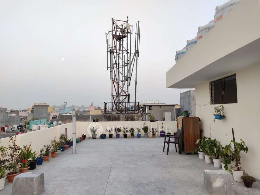 2 BHK Flat In Apartment For Sale  In  Raj Nagar