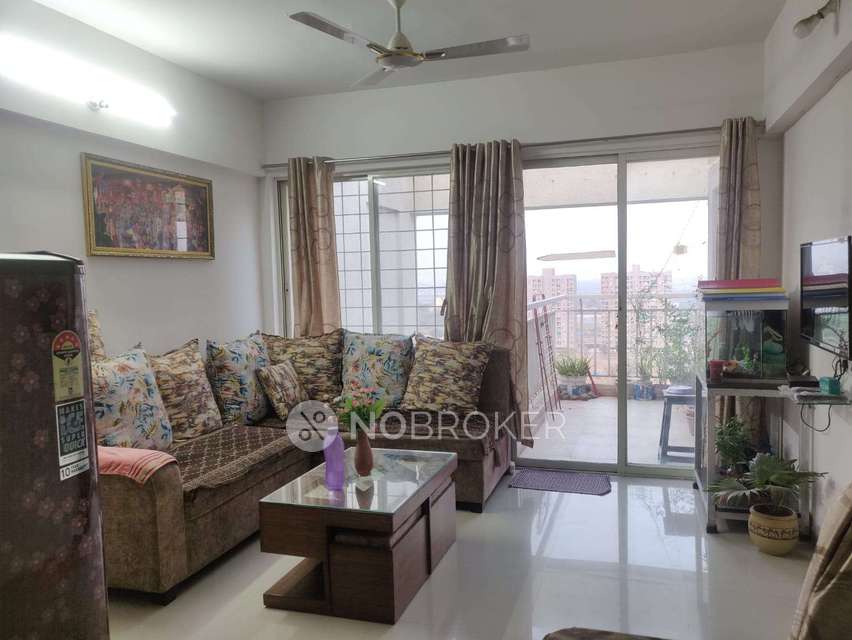 2 BHK Flat In Mantra Insignia for Rent  In Mundhwa