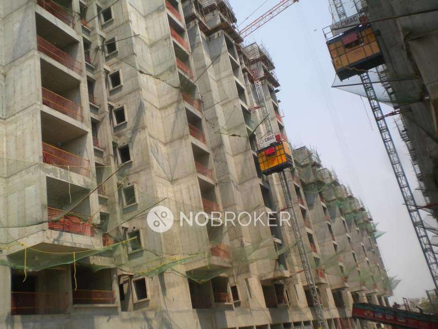 3 BHK Flat In Urbanrise On Cloud 33 For Sale  In Bachupally