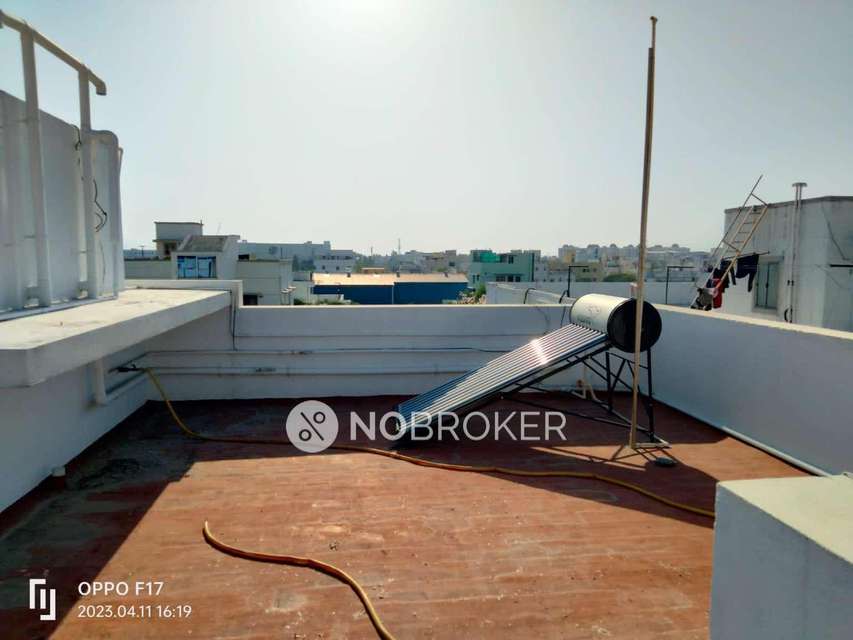 4+ BHK Flat In Standalone Building  For Sale  In Kovur