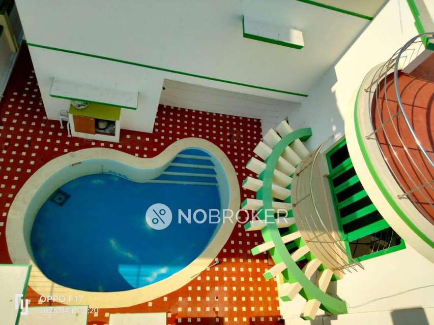 4+ BHK Flat In Standalone Building  For Sale  In Kovur