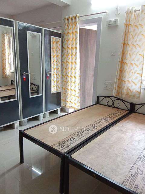 PG for Girls in  Shukrawar Peth