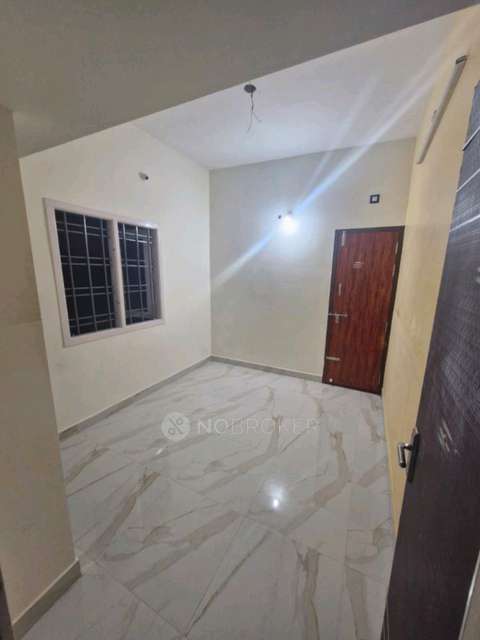 2 BHK House for Rent  In 24hq+jv9, 4th St, Ramya Nagar, Maduram Nagar, Iyyappanthangal, Chennai, Tamil Nadu 600122, India
