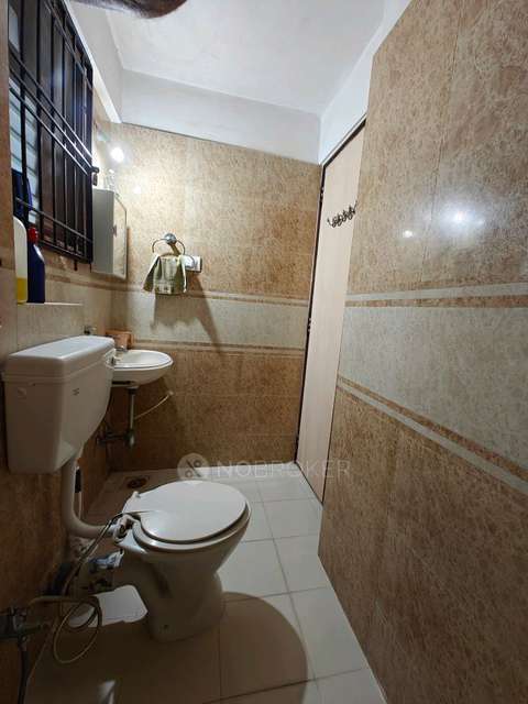 2 BHK Flat In Mahavir Universe For Sale  In Bhandup West