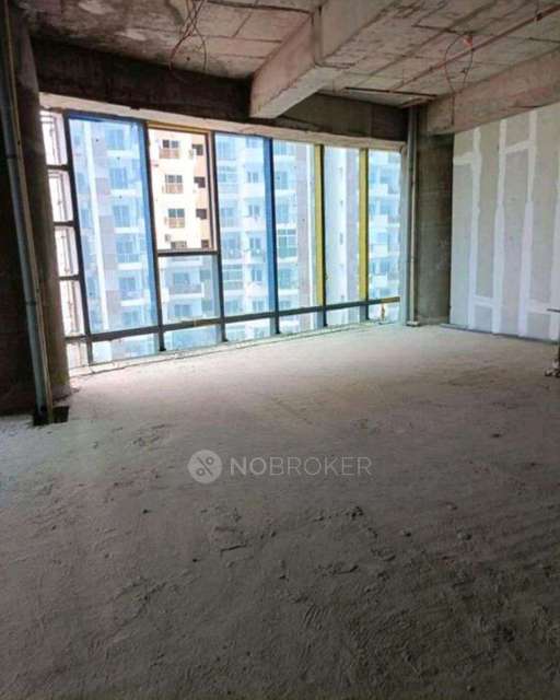 Office Space in Bhutani Grandthum, Noida for sale 