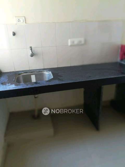 1 RK Flat In Vbhc Greenglade For Sale  In Palghar East