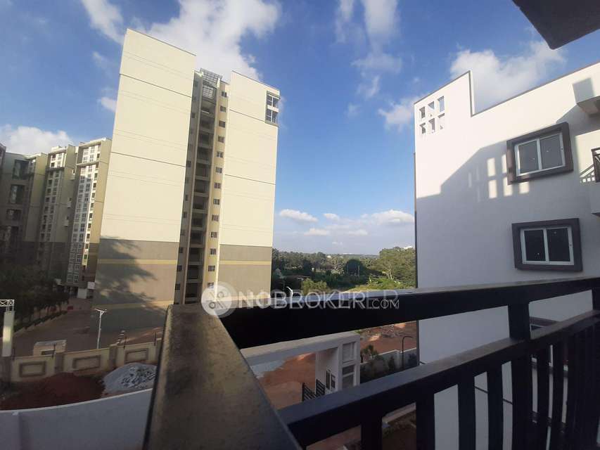 3 BHK Flat In Whistling Woods For Sale  In Yelahanka
