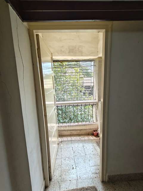 1 BHK Flat In Suhana Building For Sale  In Andheri East