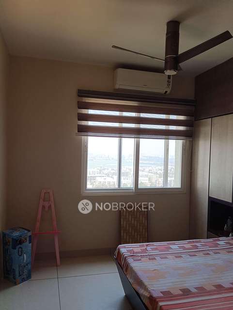 2 BHK Flat In Prestige Lakeside Habitat For Sale  In Varthur