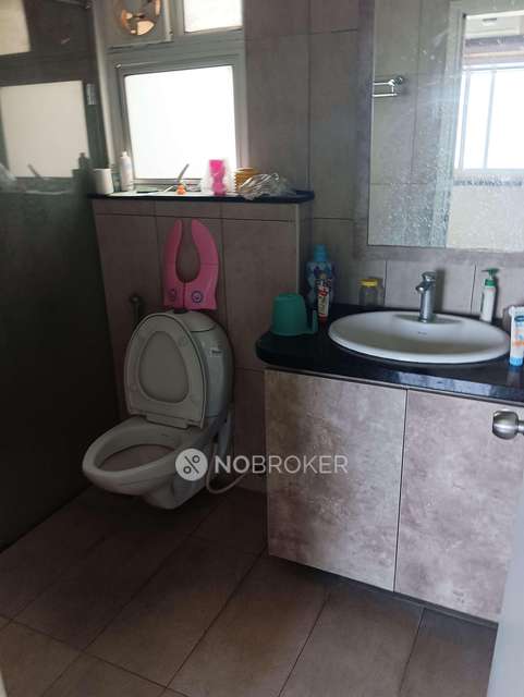 2 BHK Flat In Prestige Lakeside Habitat For Sale  In Varthur