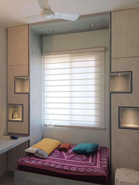 2 BHK Flat In Prestige Lakeside Habitat For Sale  In Varthur