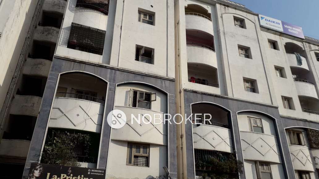 2 BHK Flat In Sarah Homes for Rent  In Madhapur,