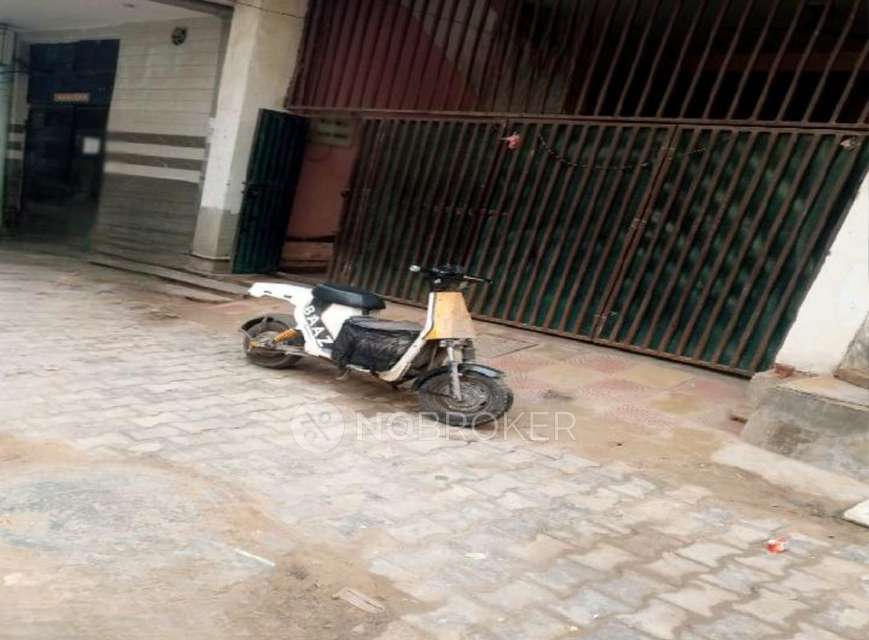 2 BHK Flat for Rent  In Sector 37