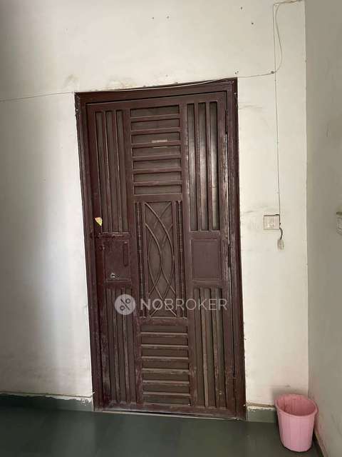 4 BHK Flat In 21st Milestone Residency For Sale  In Raj Nagar Extension