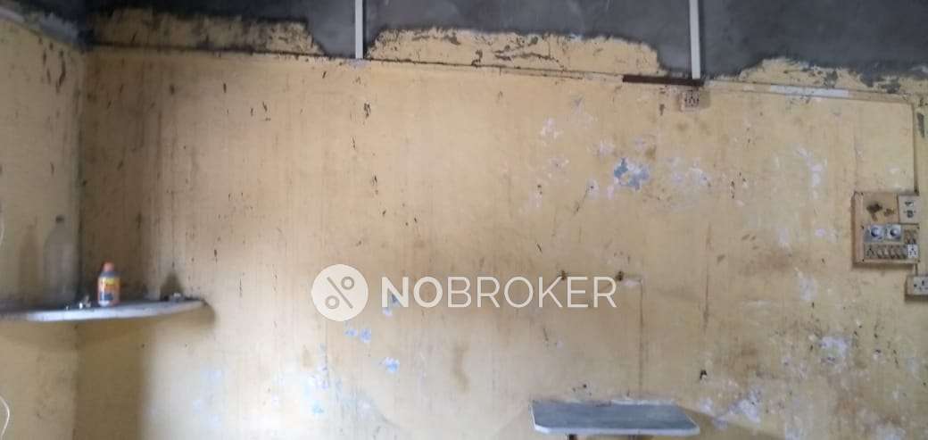 1 RK House For Sale  In Malad East