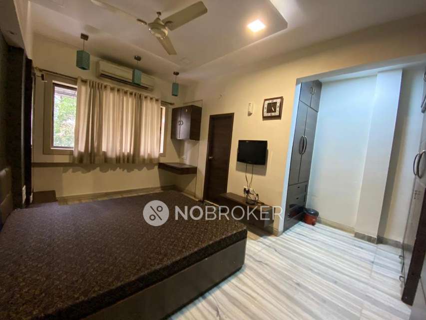 4 BHK Flat In Beau Monde For Sale  In Malad West