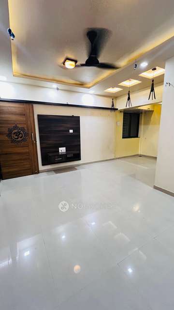 2 BHK Flat In Kalpataru Serenity for Rent  In Manjri Bk